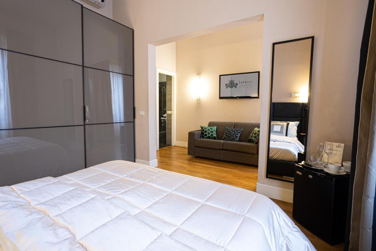 Cardilli Luxury Rooms โรม ภายนอก รูปภาพ