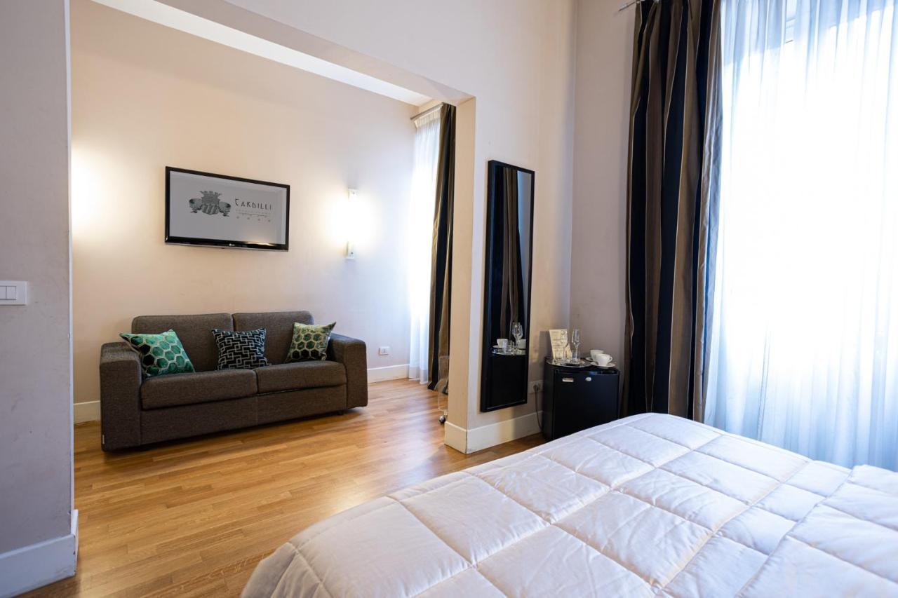 Cardilli Luxury Rooms โรม ภายนอก รูปภาพ