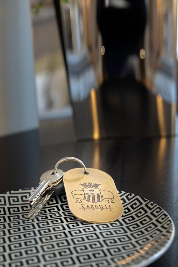 Cardilli Luxury Rooms โรม ภายนอก รูปภาพ