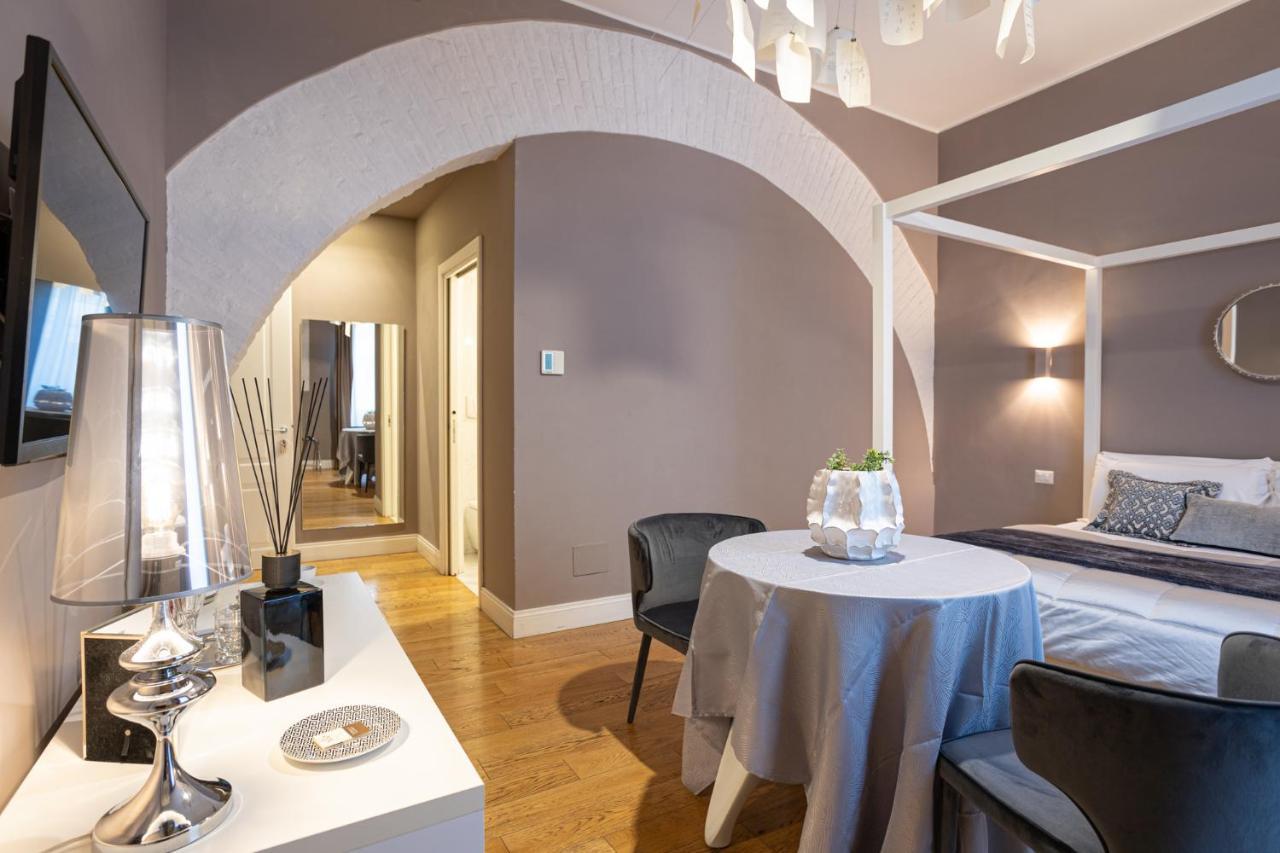 Cardilli Luxury Rooms โรม ภายนอก รูปภาพ