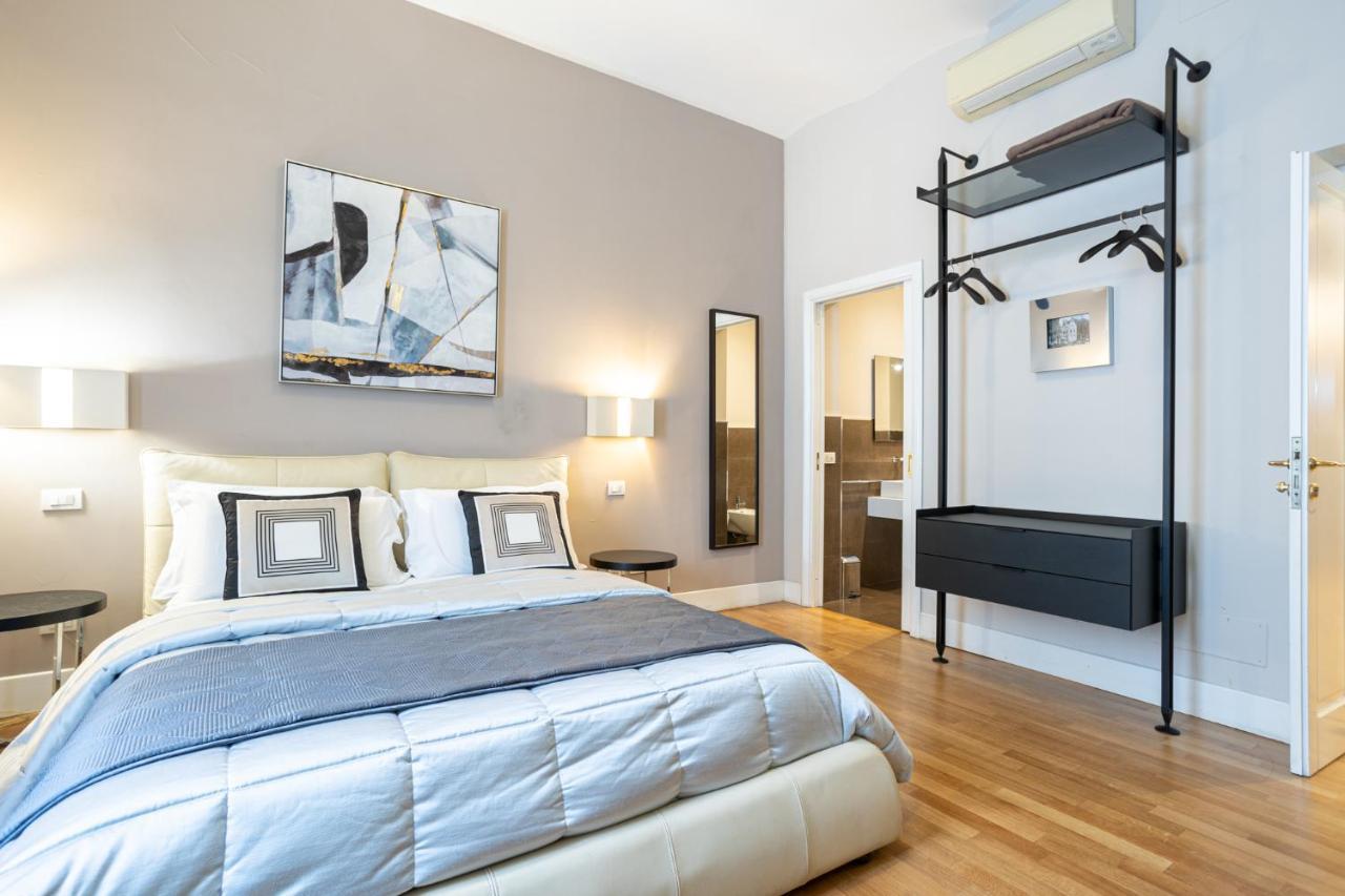 Cardilli Luxury Rooms โรม ภายนอก รูปภาพ