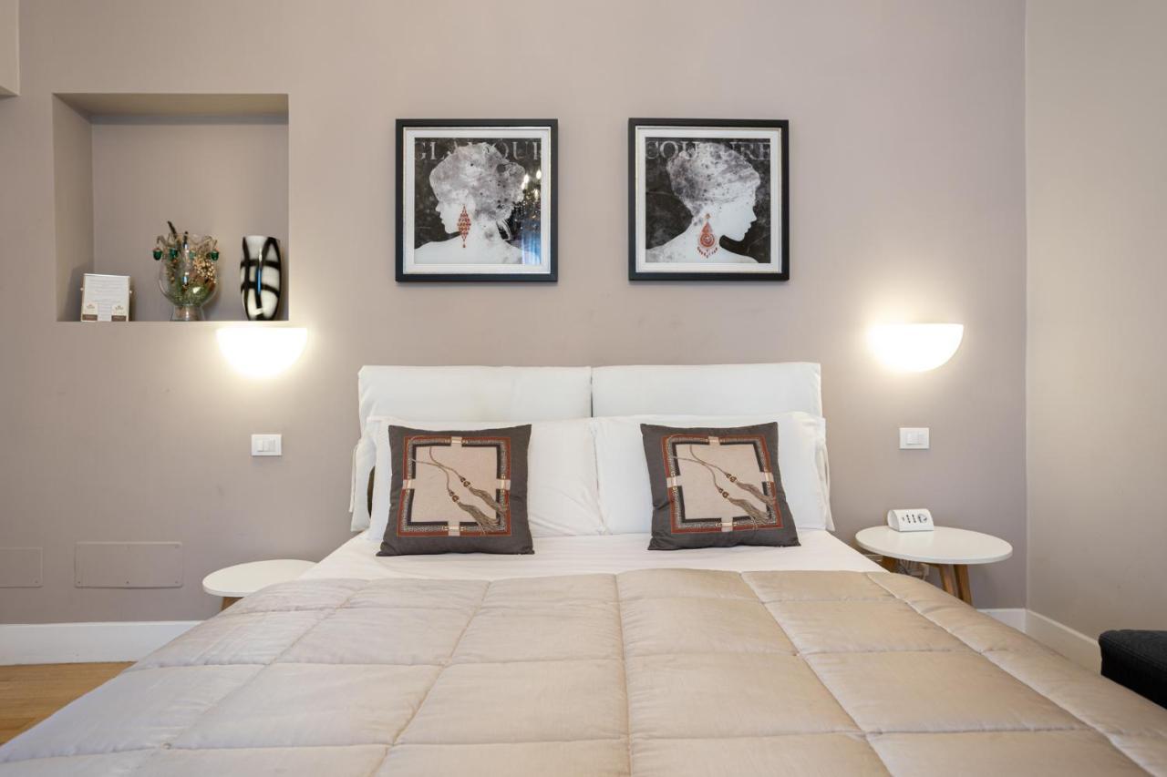 Cardilli Luxury Rooms โรม ภายนอก รูปภาพ