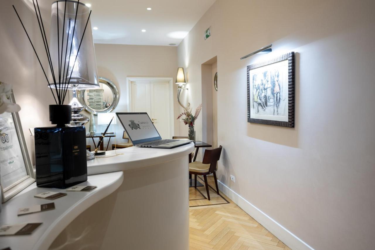 Cardilli Luxury Rooms โรม ภายนอก รูปภาพ