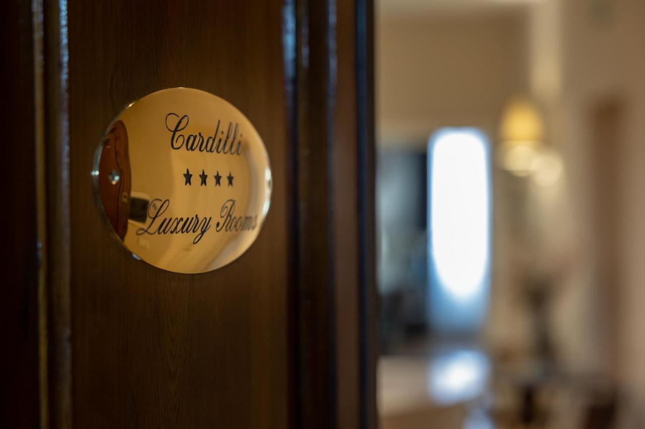 Cardilli Luxury Rooms โรม ภายนอก รูปภาพ